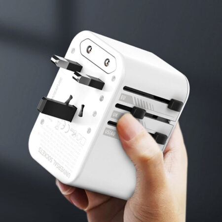 All in one 3 USB Ports 65W  Travel Adapter - Image 4