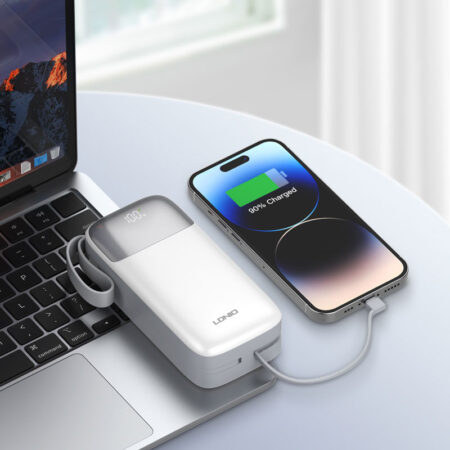 High-Capacity 30000mAh Power Bank -Versatile USB-C, Lightning, and USB-A Outputs - Image 5
